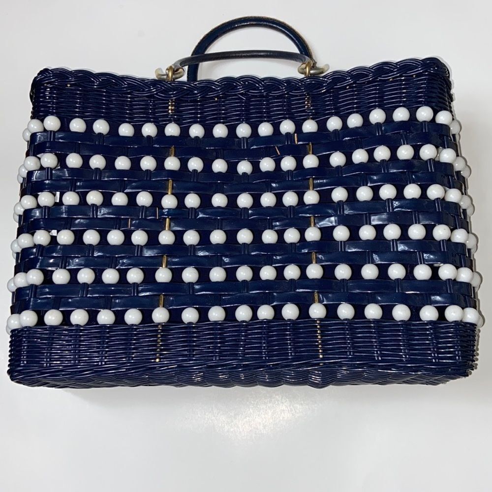 VTG,NAVY BLUE HANDBAG MADE IN HONG KONG 100% WOMEN BAG